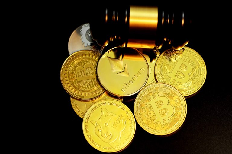 Kryptovaluuttojen suosio sen kuin kasvaa